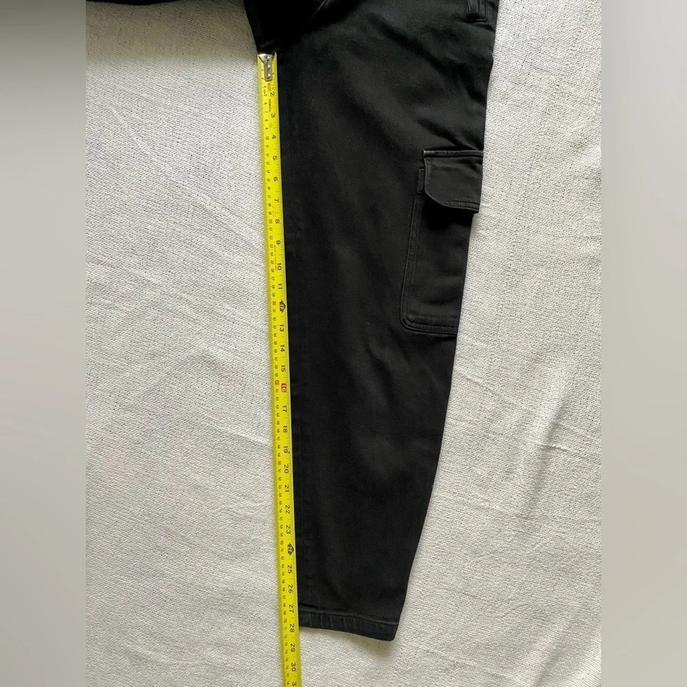Aritzia Wilfred  Free High Rise Black Cargo Pants Size 2 - Picture 12 of 14